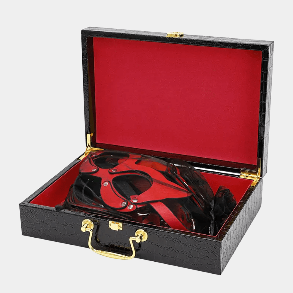 Scarlet Feline Bondage Set at Tickle & Twist