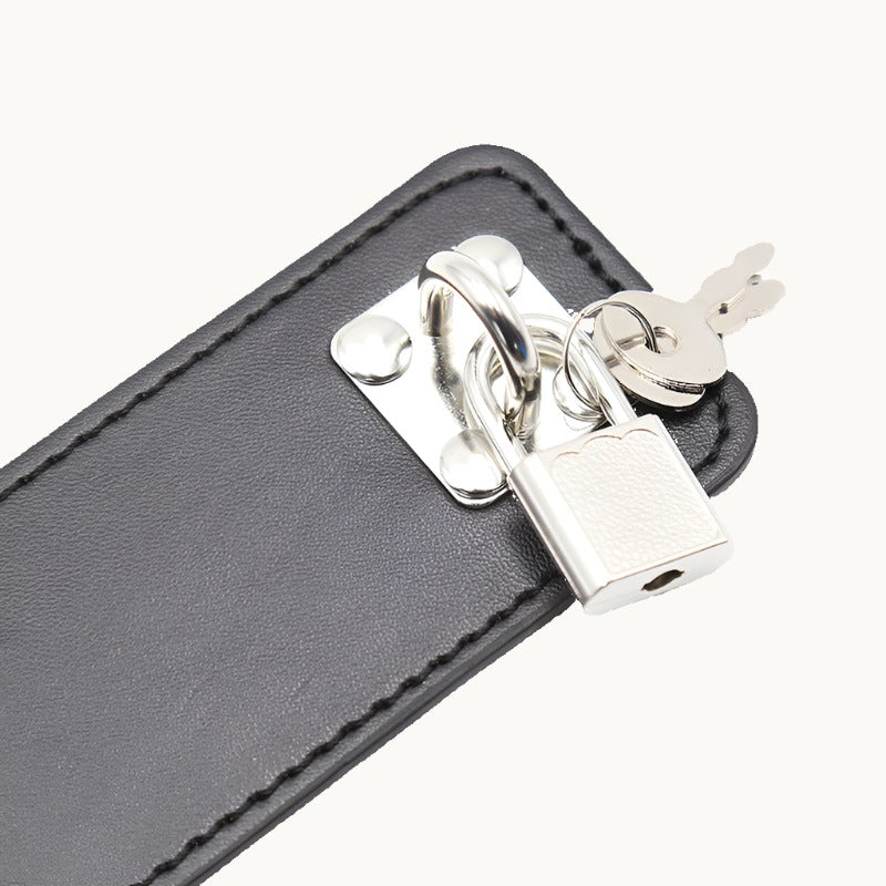 Adjustable Pinch Nipple Clamps w/ Leather Collar and Lock
